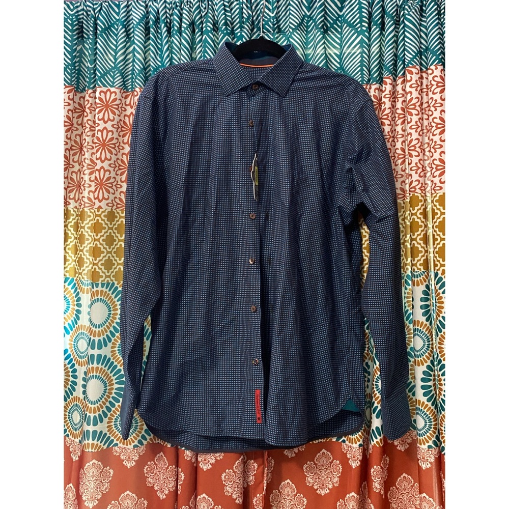 NWT. Visconti Black Button-Down Dress Shirt